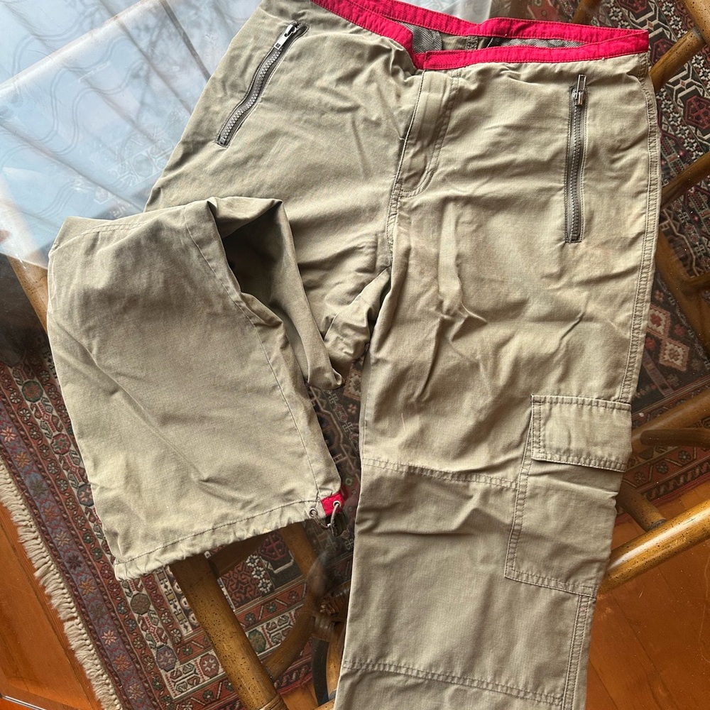 Vintage y2k Abercrombie & Fitch Green Cargo Pants with Red Accents